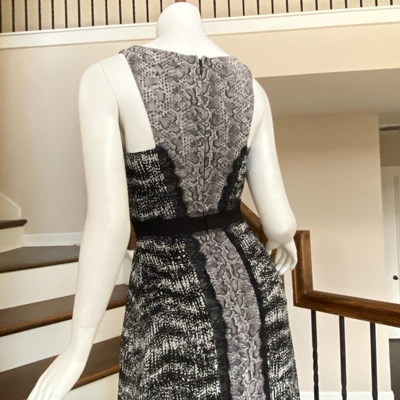 BCBG Max Azria High Low Animal Print Maxi - JJ0366 - Picture 7 of 12